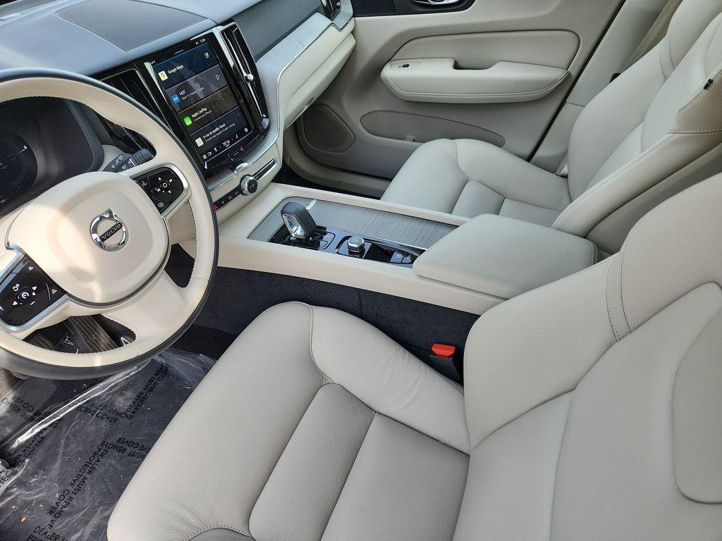 new 2025 Volvo XC60 Plug-In Hybrid car, priced at $57,267