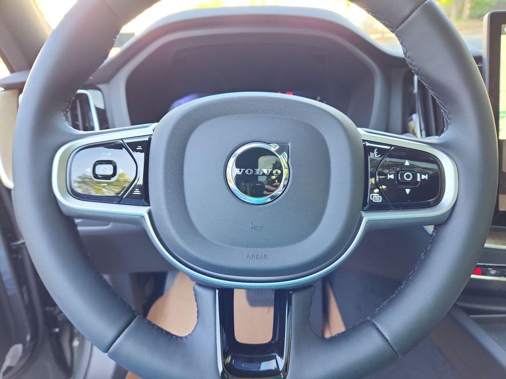 new 2026 Volvo XC60 car, priced at $57,305