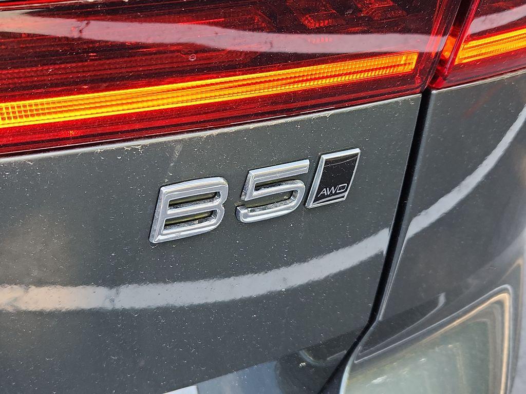 new 2026 Volvo XC60 car, priced at $57,305