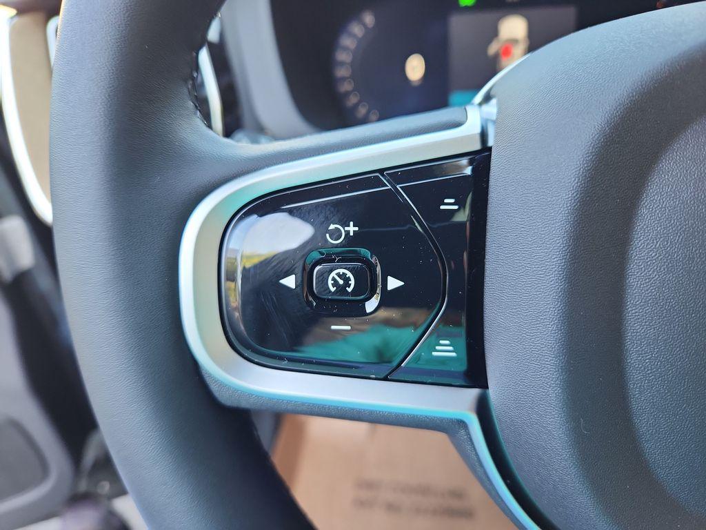 new 2026 Volvo XC60 car, priced at $57,305