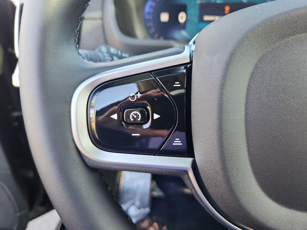 new 2026 Volvo XC90 car, priced at $72,655