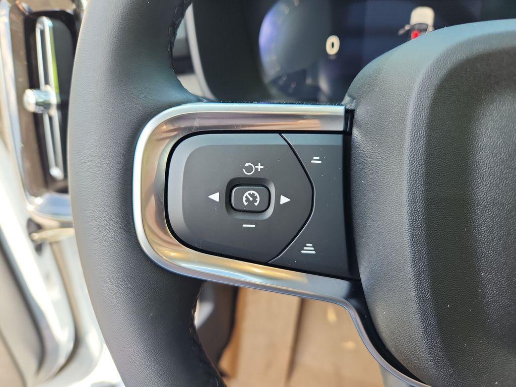new 2026 Volvo XC40 car, priced at $49,595