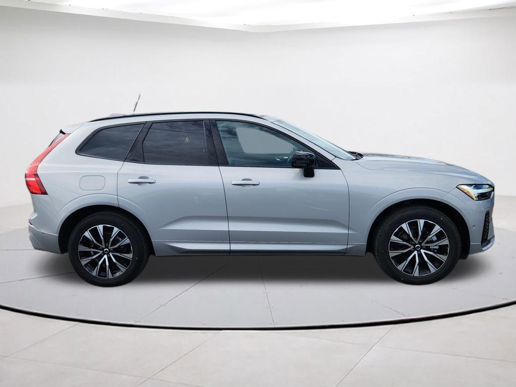 used 2025 Volvo XC60 car, priced at $38,190