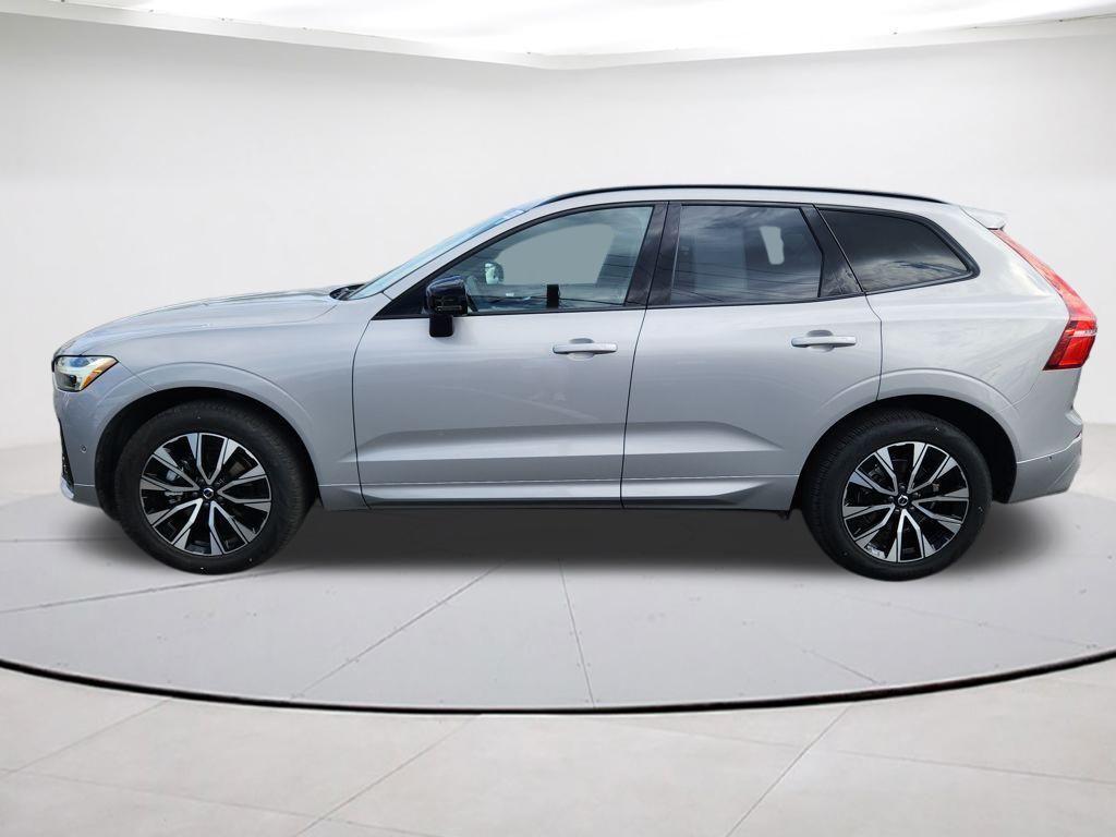 used 2025 Volvo XC60 car, priced at $38,190