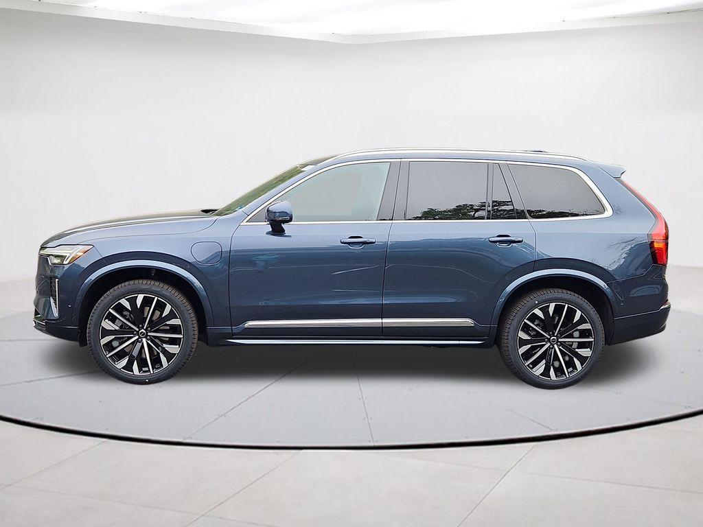 new 2026 Volvo XC90 Plug-In Hybrid car, priced at $86,245
