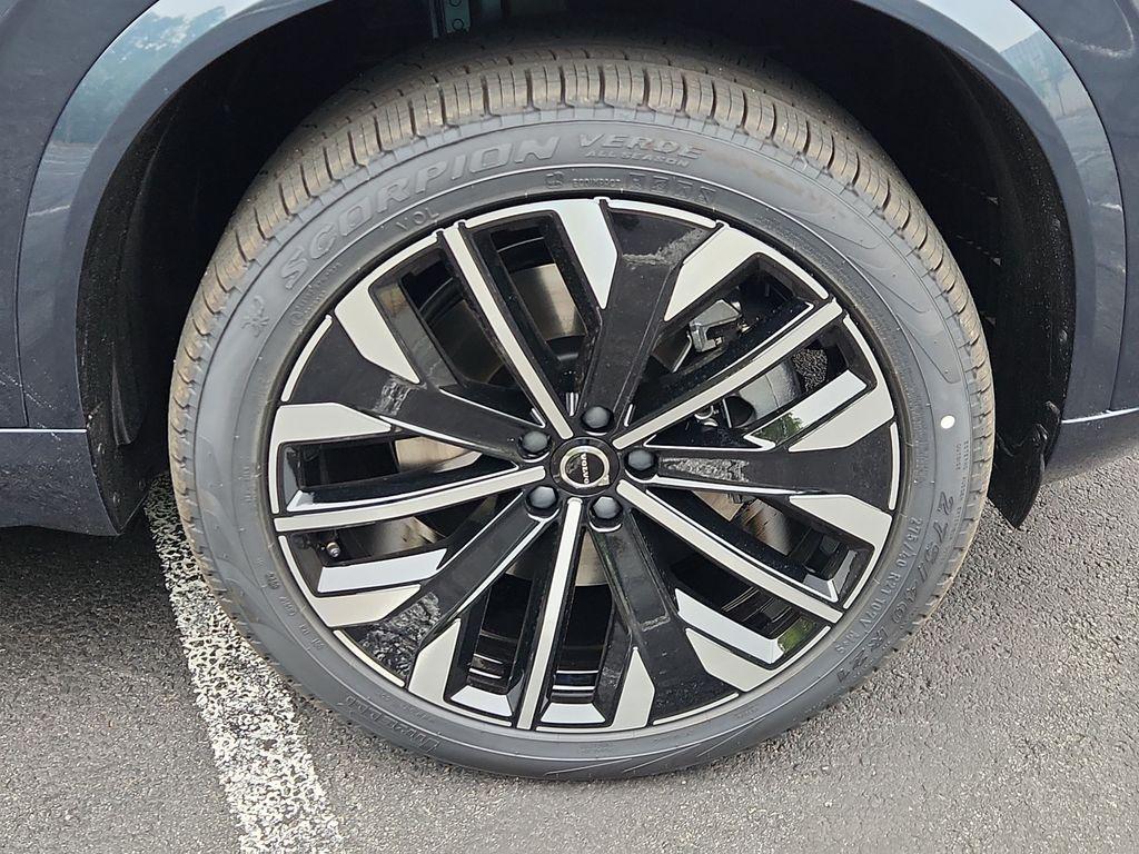 new 2026 Volvo XC90 Plug-In Hybrid car, priced at $86,245