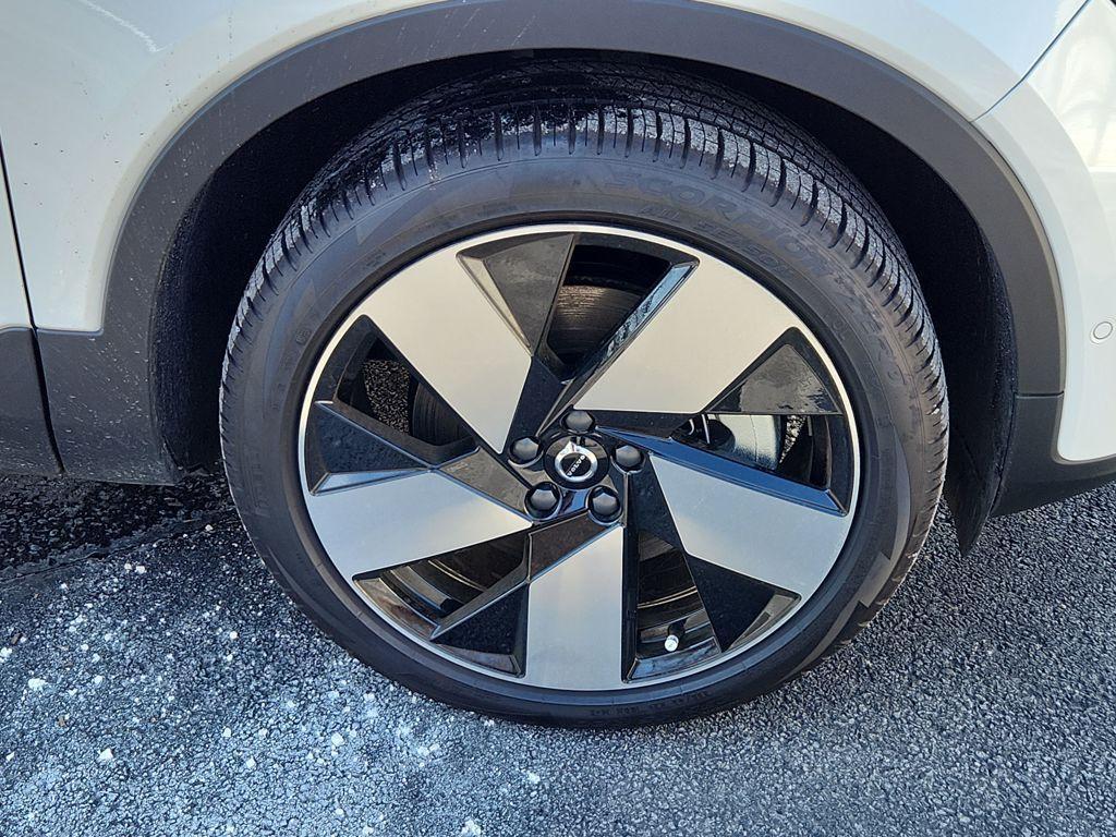 new 2026 Volvo EX40 car, priced at $57,795