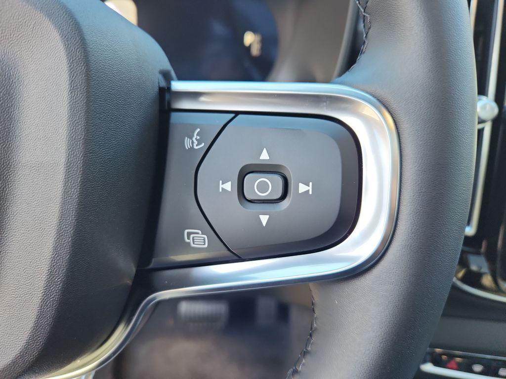 new 2026 Volvo EX40 car, priced at $57,795