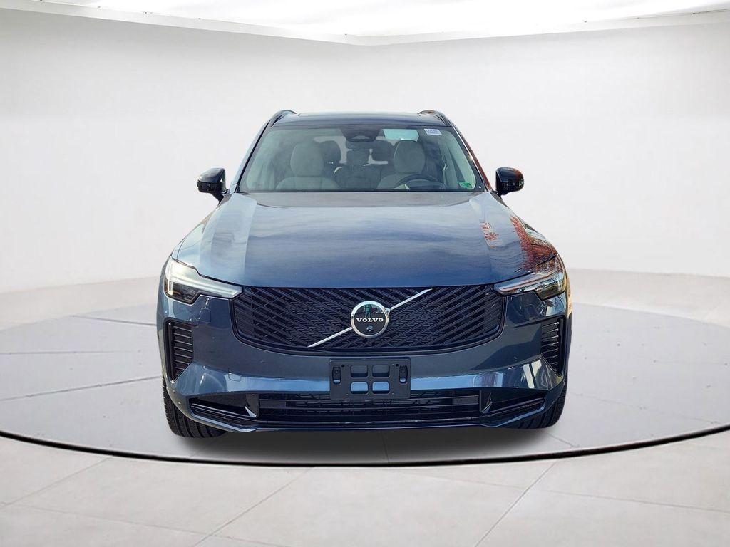 new 2026 Volvo XC90 car, priced at $75,575