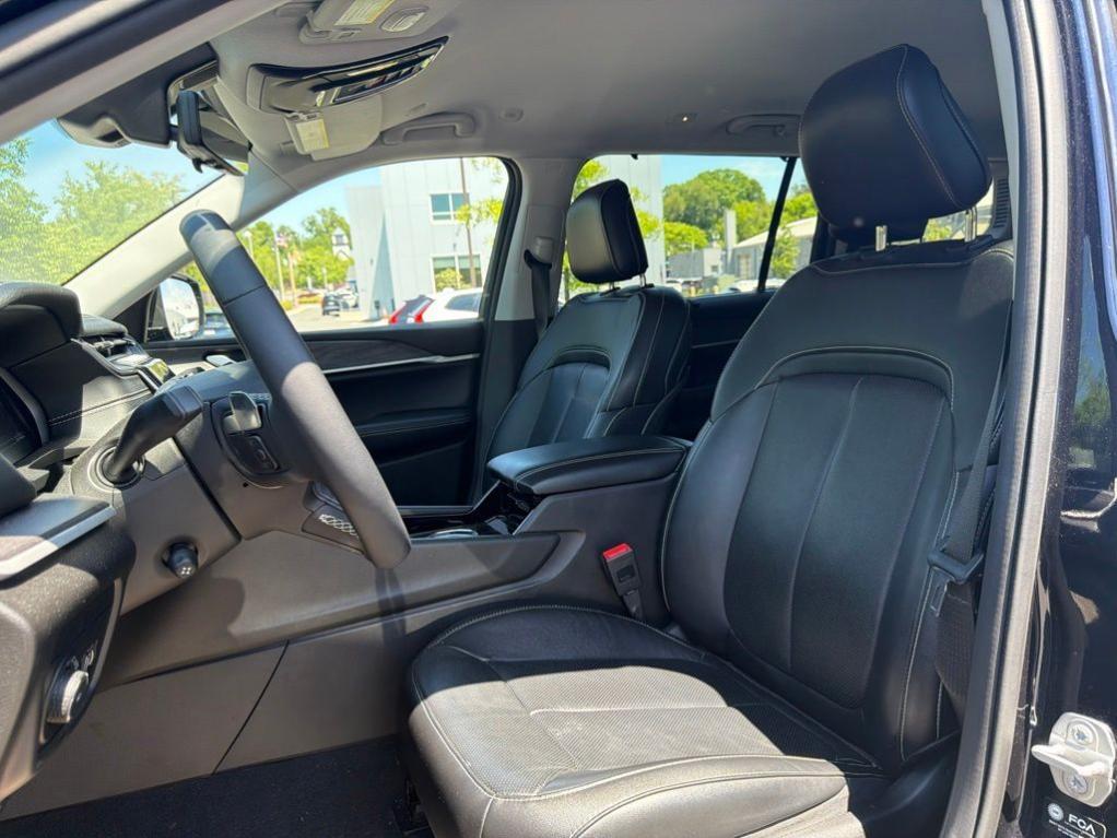 used 2023 Jeep Grand Cherokee L car, priced at $34,595