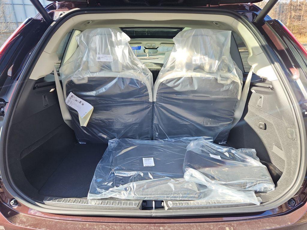 new 2026 Volvo XC90 car, priced at $72,145