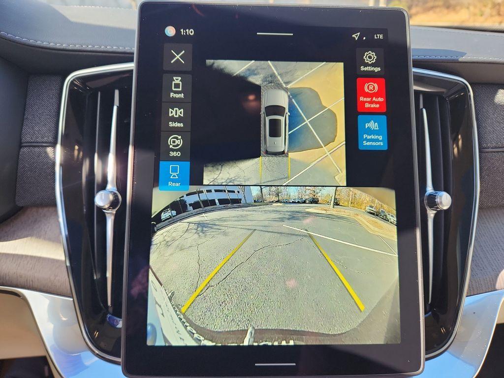 new 2026 Volvo XC90 car, priced at $72,145