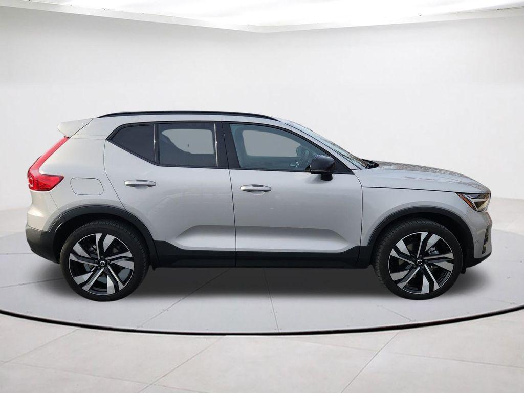 used 2023 Volvo XC40 car, priced at $29,358