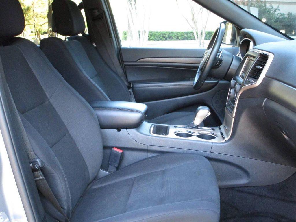 used 2017 Jeep Grand Cherokee car, priced at $12,995