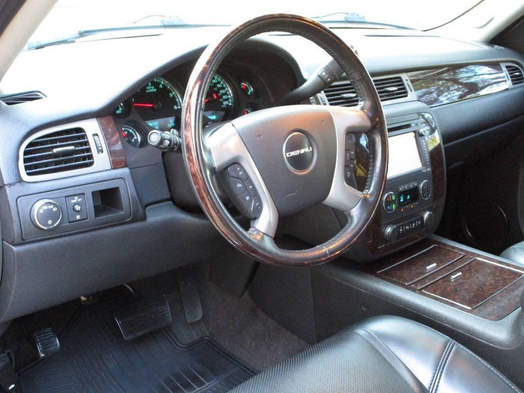 used 2014 GMC Yukon car, priced at $10,995