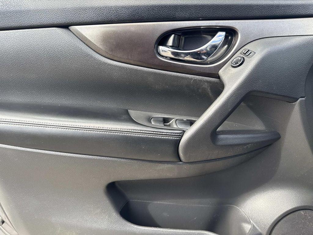 used 2016 Nissan Rogue car, priced at $10,988