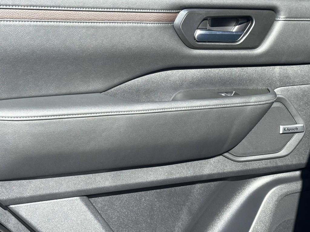 new 2026 Nissan Armada car, priced at $61,972