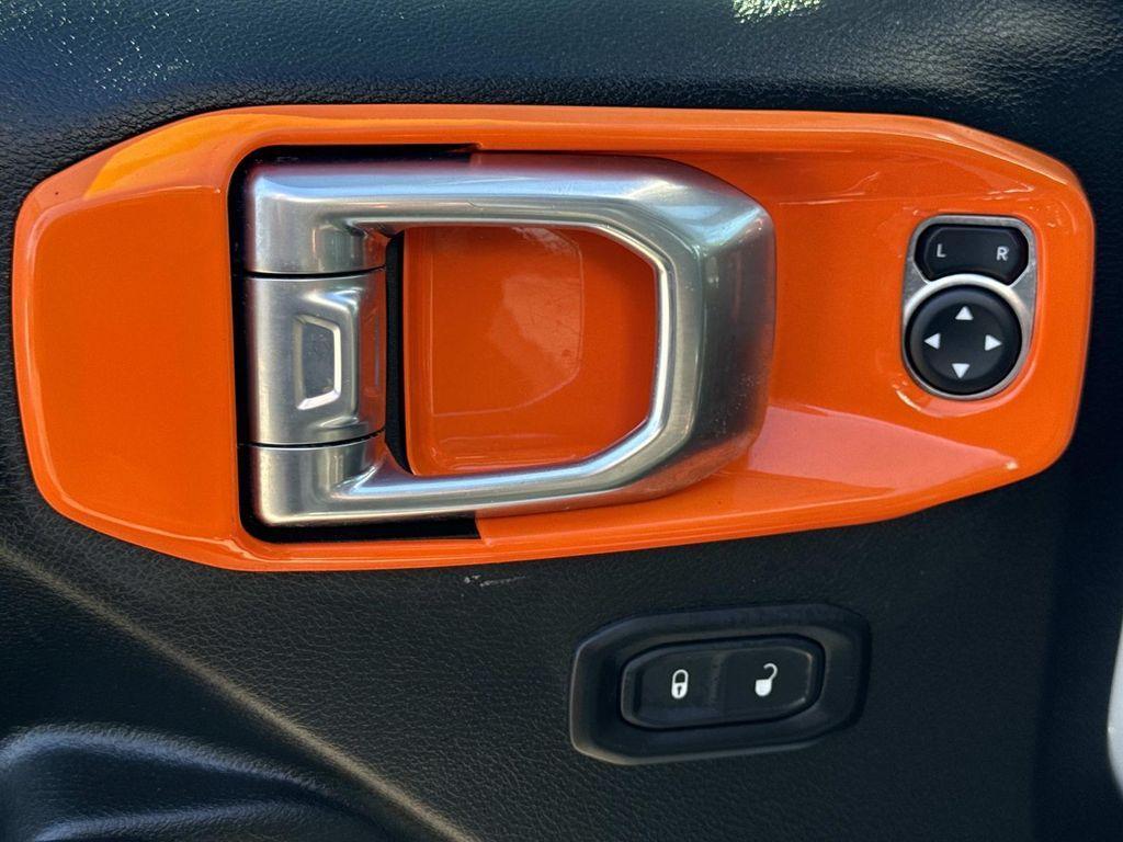 used 2021 Jeep Wrangler Unlimited car, priced at $24,898