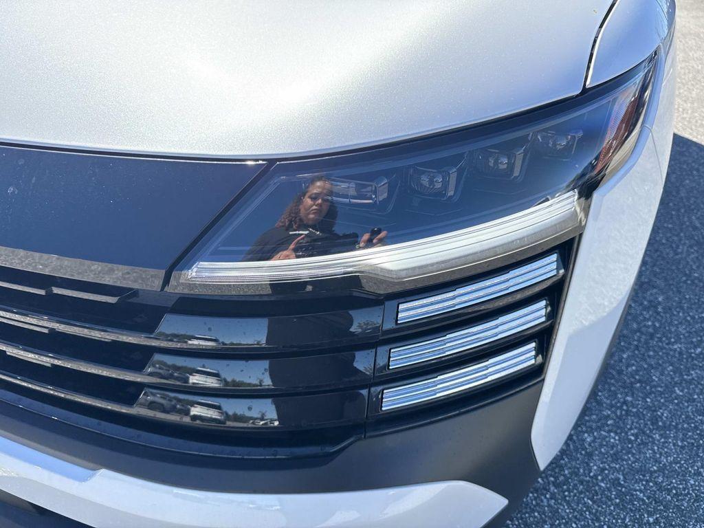 new 2026 Nissan Kicks car, priced at $24,153