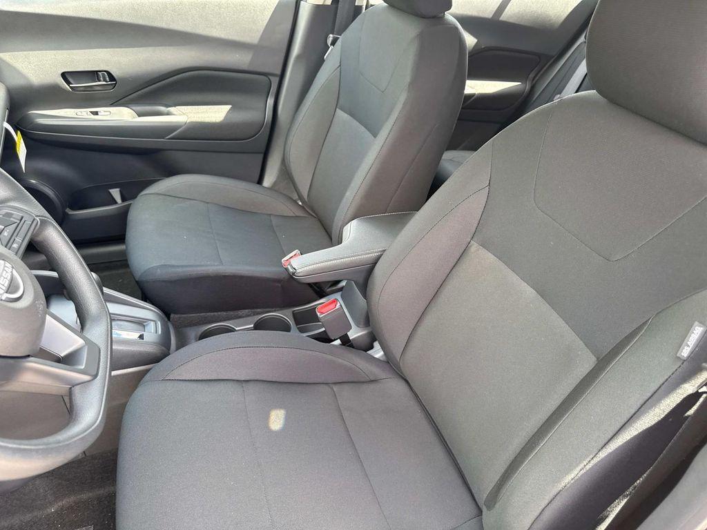 new 2025 Nissan Kicks Play car, priced at $21,857