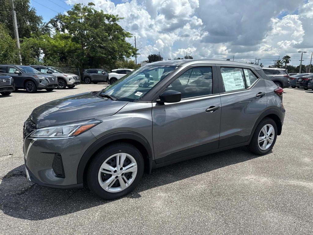 new 2025 Nissan Kicks Play car, priced at $21,857