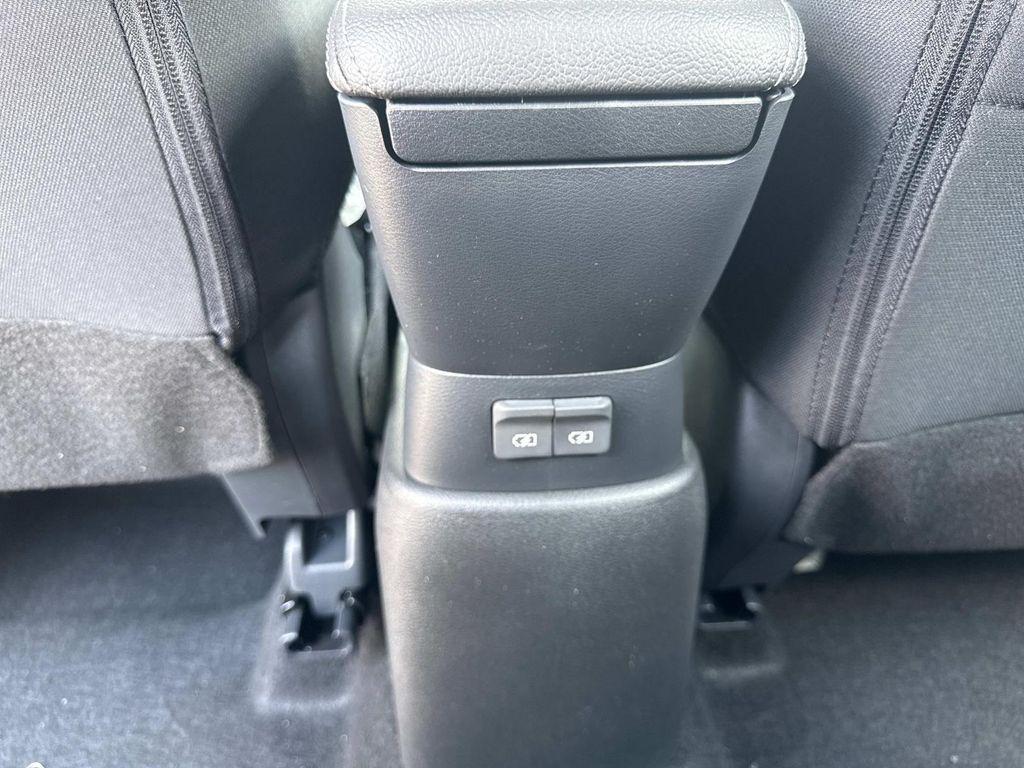 new 2025 Nissan Kicks Play car, priced at $21,857