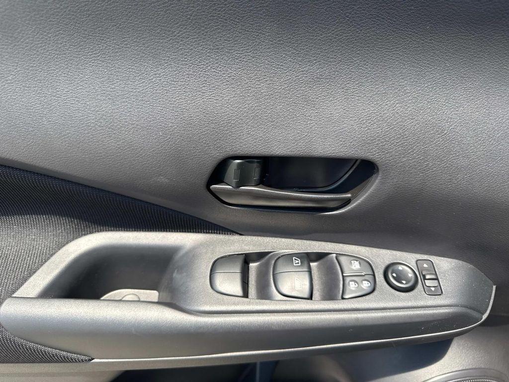 new 2025 Nissan Kicks Play car, priced at $21,857