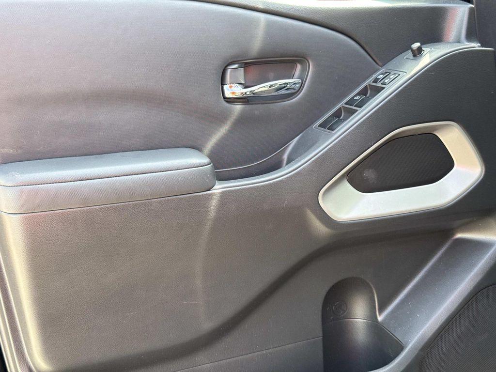used 2022 Nissan Frontier car, priced at $24,995