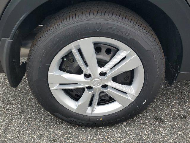 new 2025 Nissan Kicks Play car, priced at $21,857