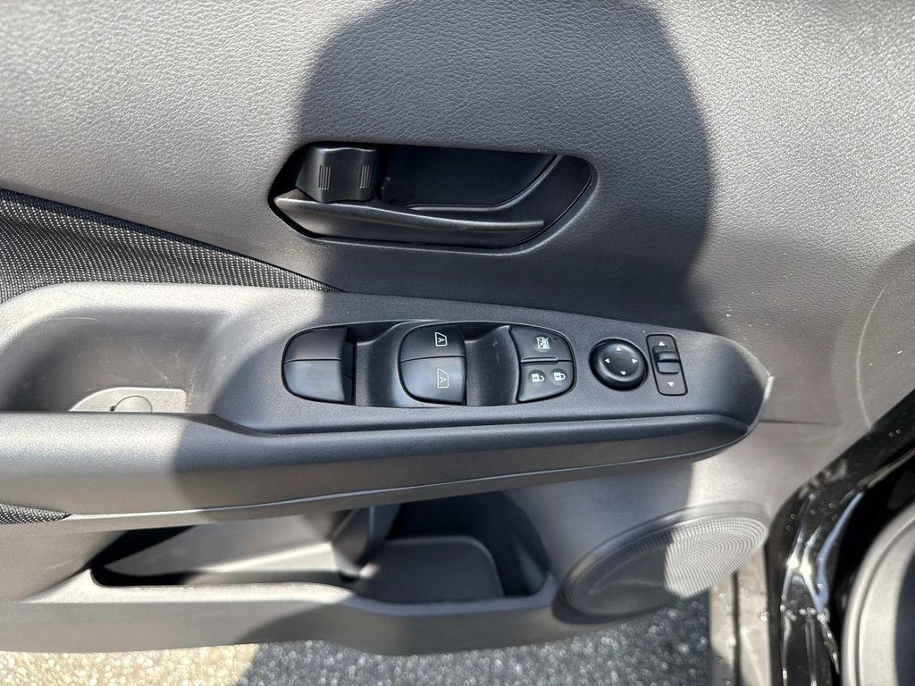 new 2025 Nissan Kicks Play car, priced at $21,857