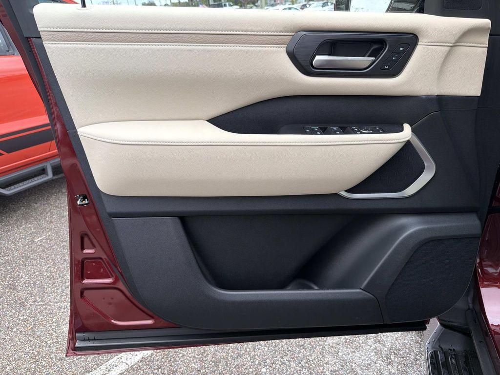 new 2026 Nissan Armada car, priced at $69,856