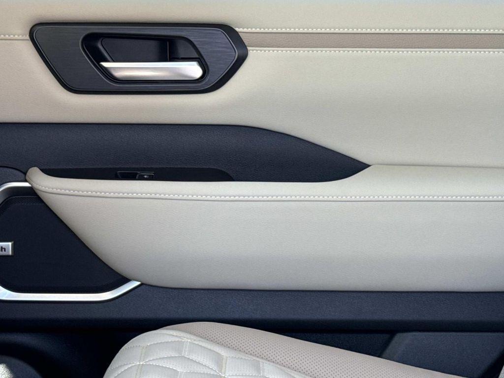 new 2026 Nissan Armada car, priced at $73,156