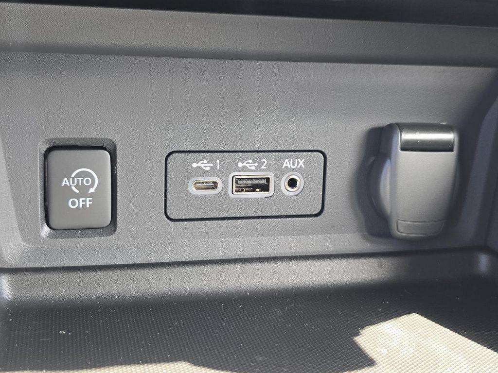 new 2025 Nissan Sentra car, priced at $23,316