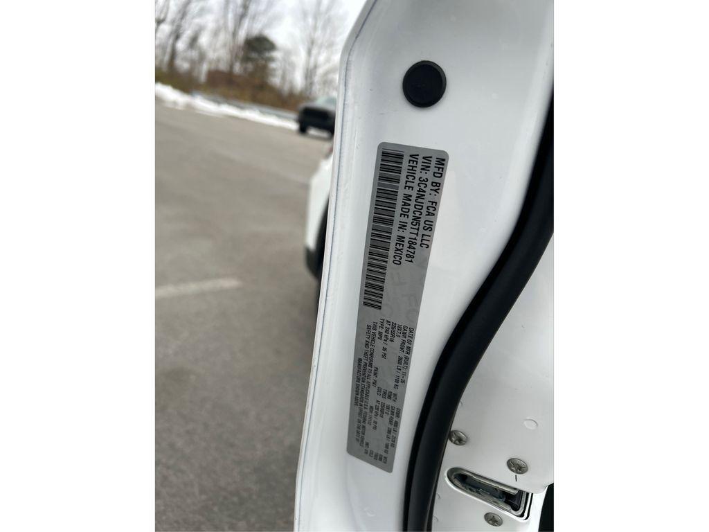 new 2026 Jeep Compass car, priced at $33,385