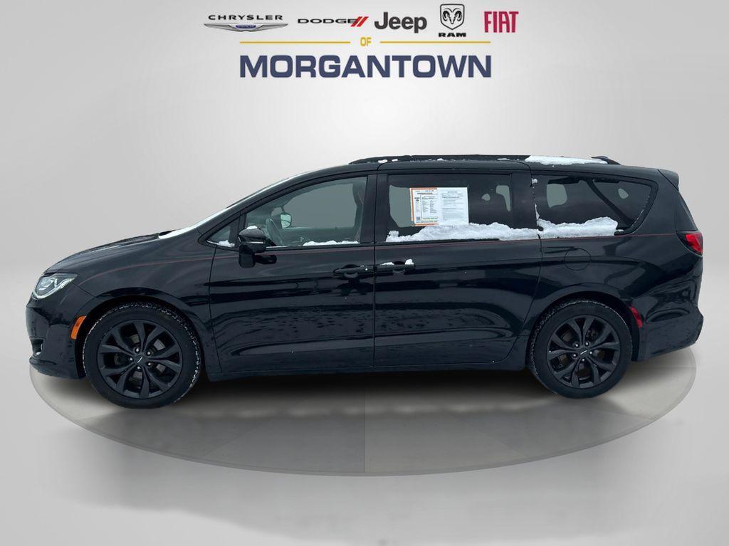 used 2020 Chrysler Pacifica car, priced at $17,995