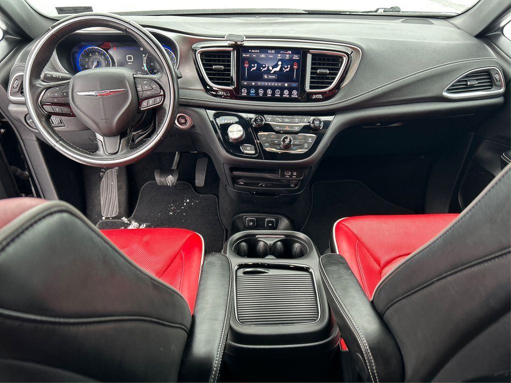 used 2020 Chrysler Pacifica car, priced at $17,995