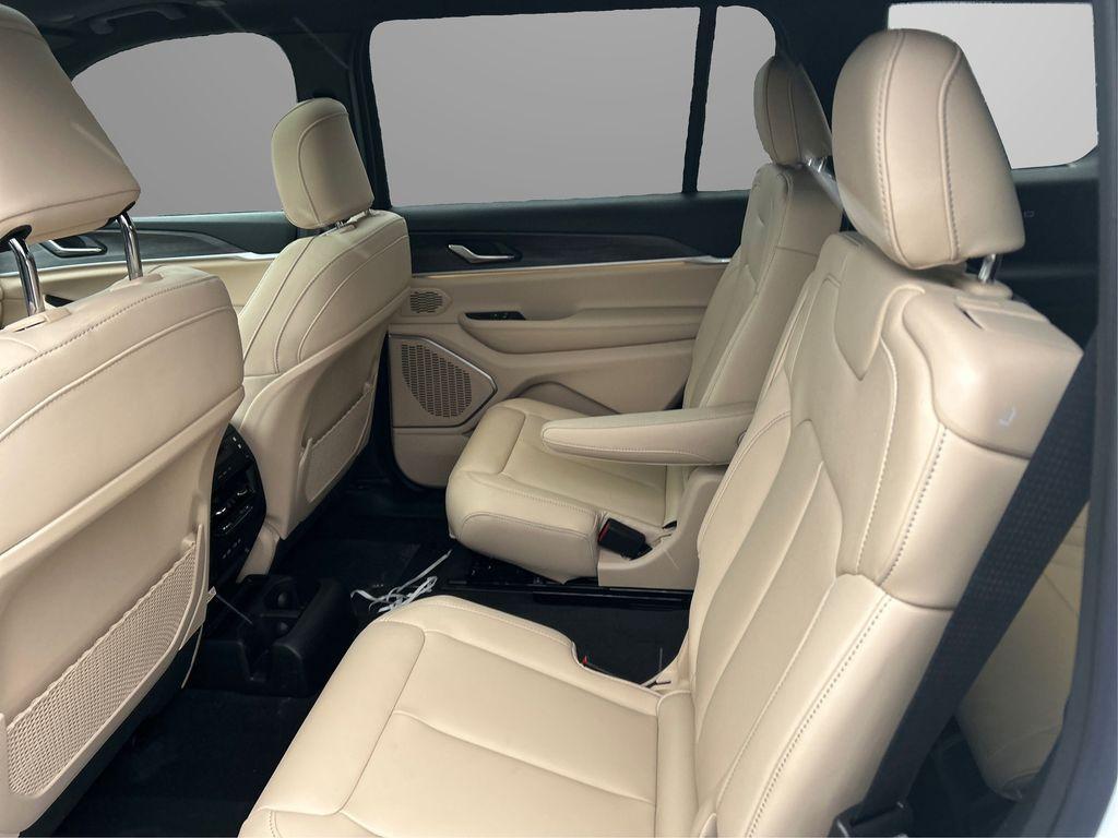 new 2026 Jeep Grand Cherokee L car, priced at $50,985