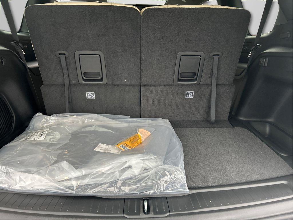 new 2026 Jeep Grand Cherokee L car, priced at $50,985