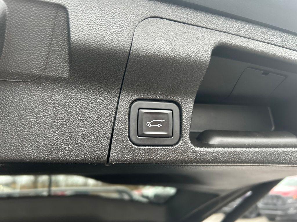 used 2019 GMC Acadia car, priced at $17,629