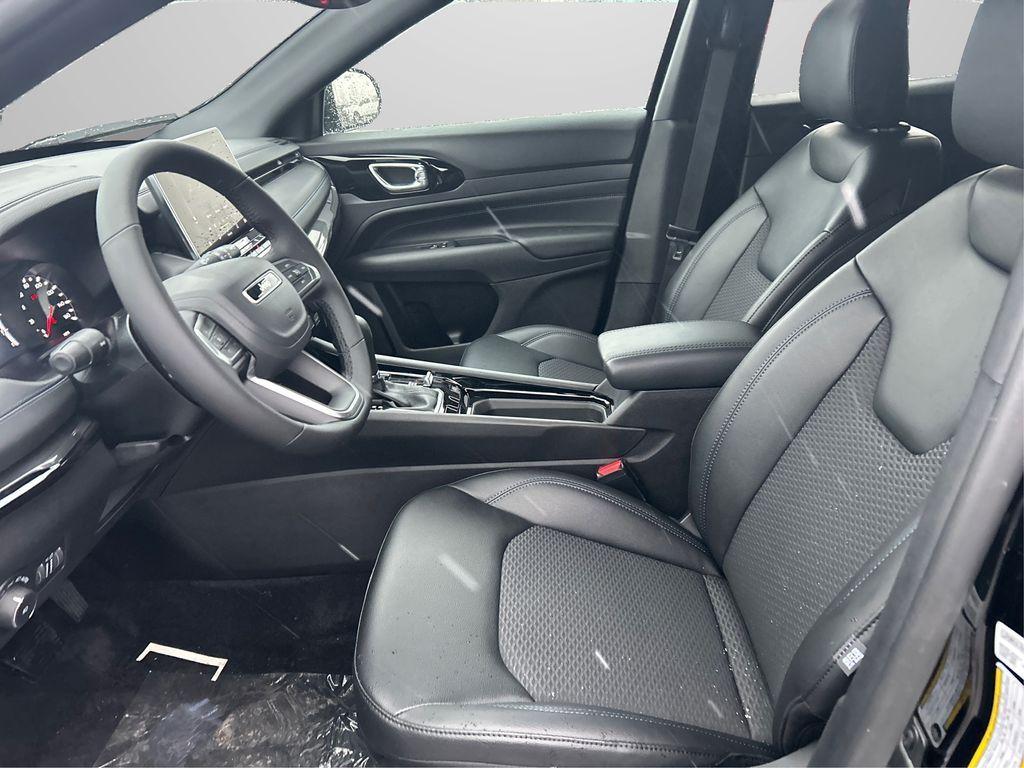 new 2026 Jeep Compass car, priced at $32,080