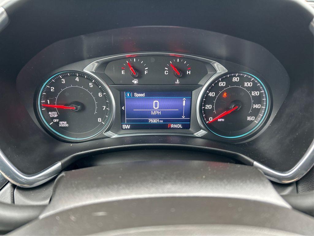 used 2021 Chevrolet Equinox car, priced at $17,000