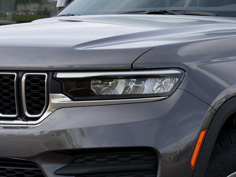 new 2026 Jeep Grand Cherokee car, priced at $40,231