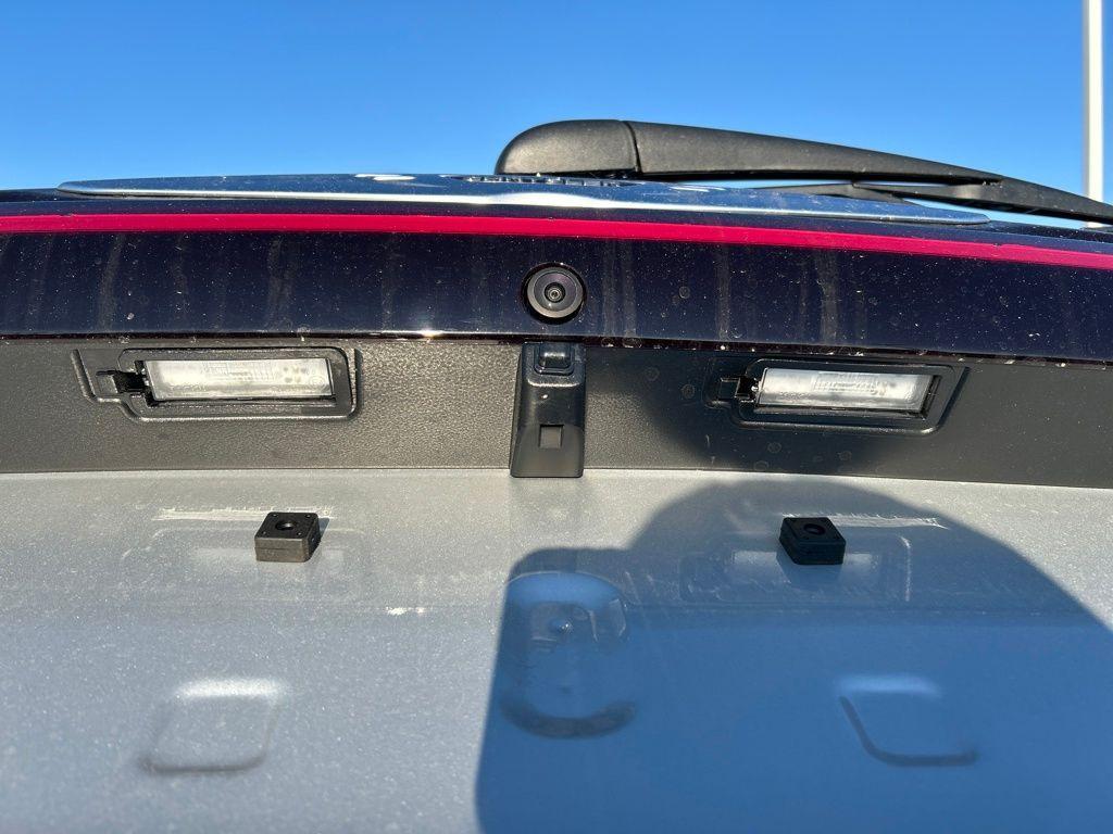 new 2026 Chrysler Pacifica car, priced at $46,571