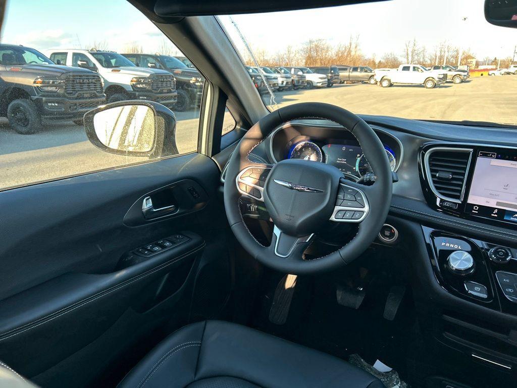 new 2026 Chrysler Pacifica car, priced at $46,571