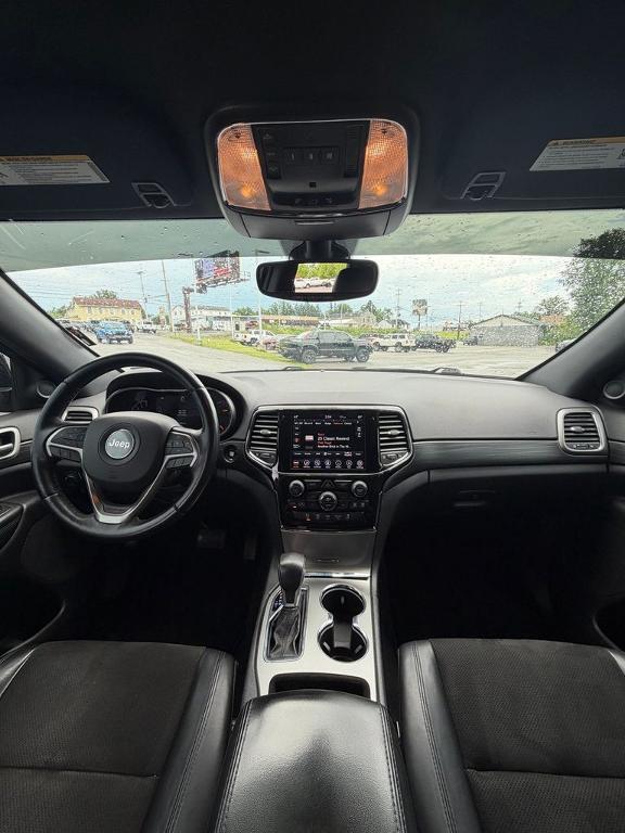 used 2020 Jeep Grand Cherokee car, priced at $25,500