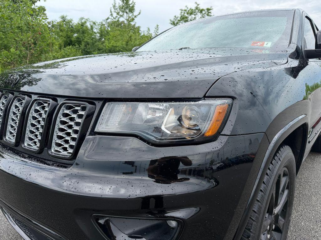 used 2020 Jeep Grand Cherokee car, priced at $25,500