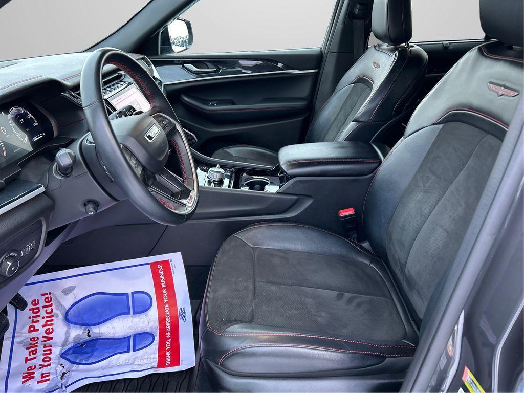 used 2022 Jeep Grand Cherokee car, priced at $31,000