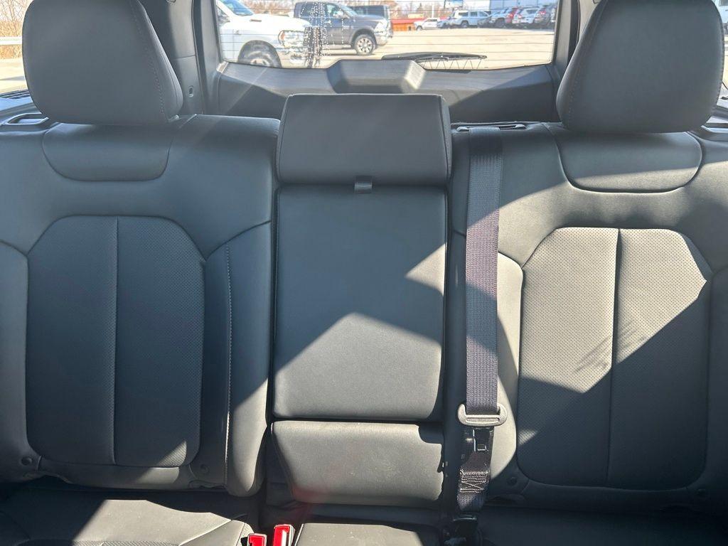 new 2026 Jeep Cherokee car, priced at $40,396