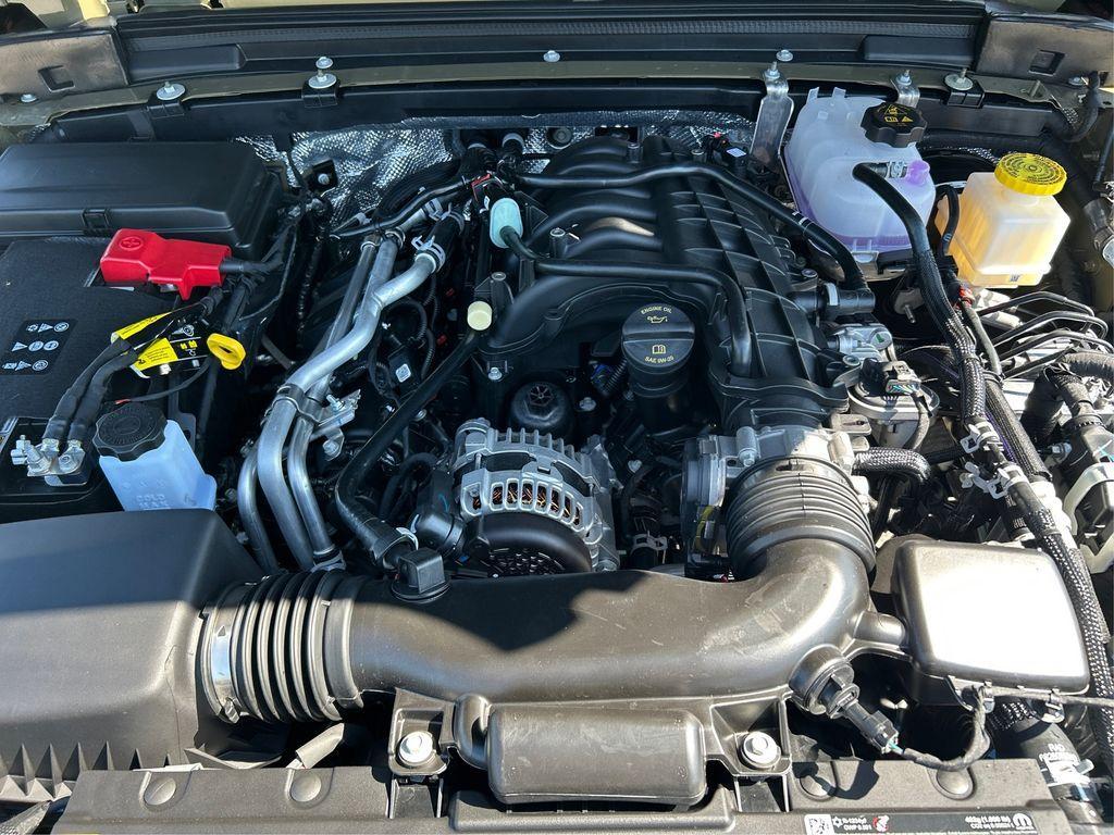 new 2025 Jeep Gladiator car, priced at $45,749