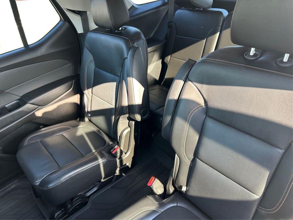 used 2020 Chevrolet Traverse car, priced at $18,713